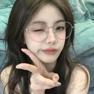 美女与液体人